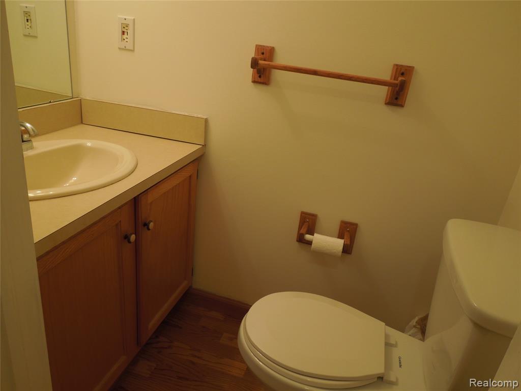 40052 Crosswinds, Novi, MI — Photo 10