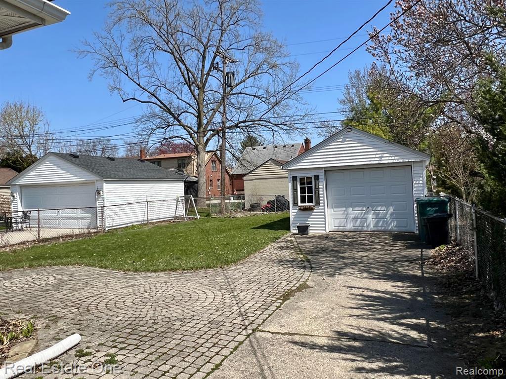 530 N LAFAYETTE Street, Dearborn, MI 48128 — Photo 5