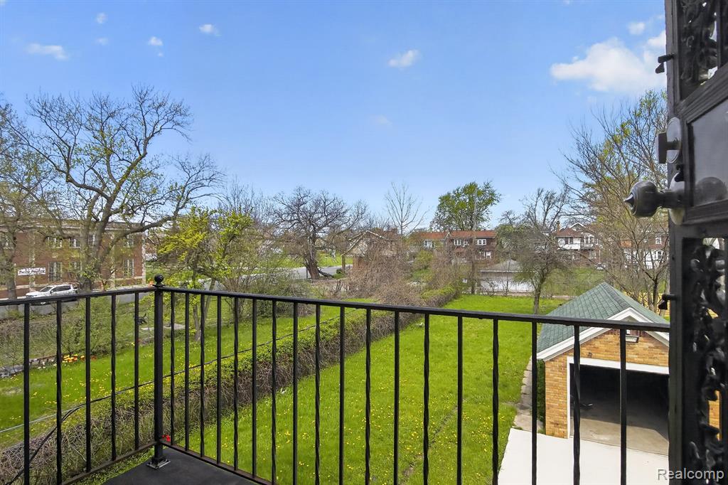 2534 Lamothe Street, Detroit, MI 48206 — Photo 39