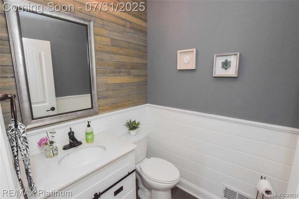 29848 Braeburn, New Hudson, MI 48165 — Photo 32