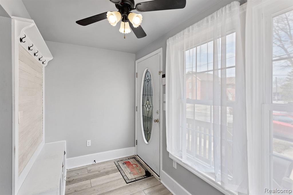 825 BACON Street, Monroe, MI 48161 — Photo 5