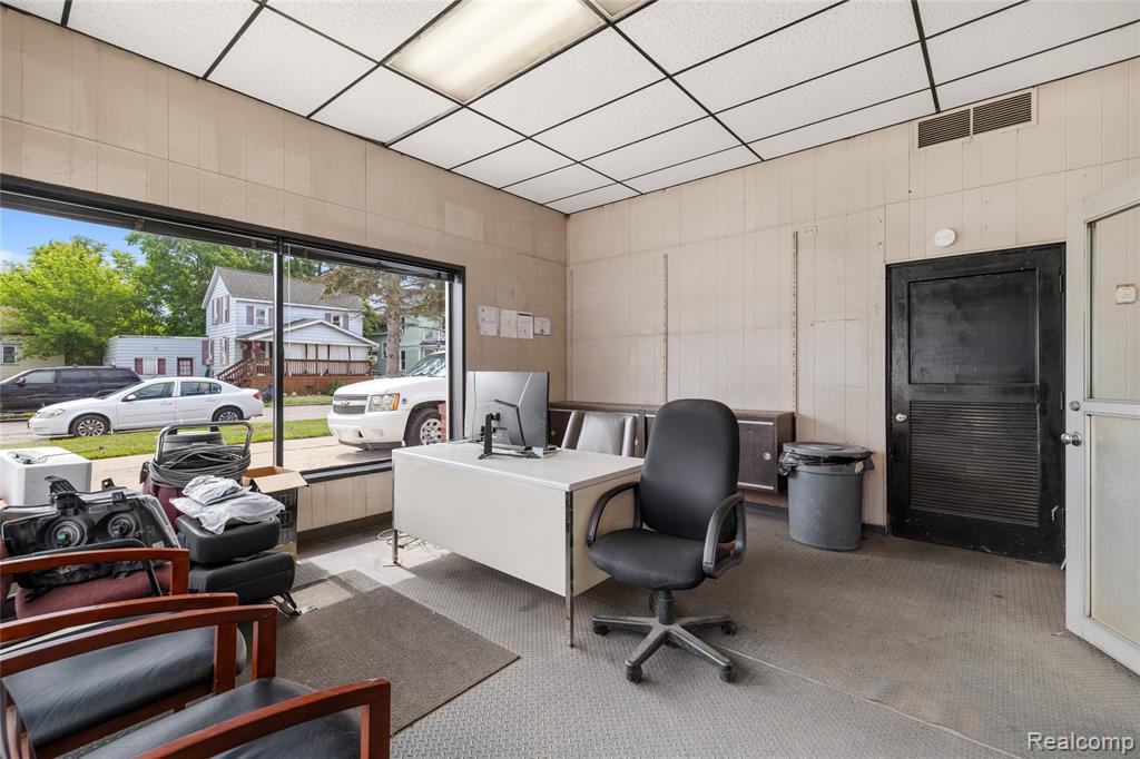 501 Broadway Street, Marine, MI — Photo 12
