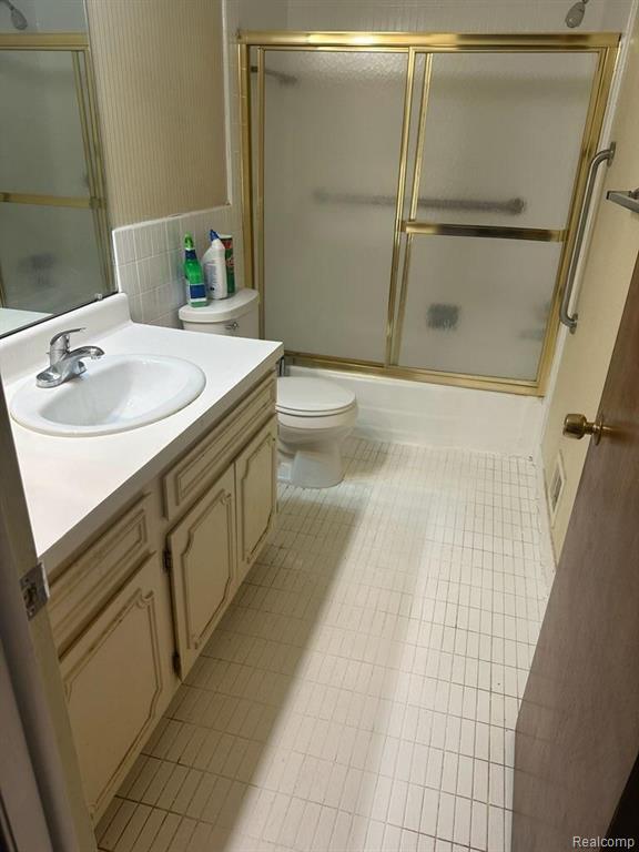 42342 WOODWARD Avenue, C2, Bloomfield Hills, MI 48304 — Photo 17