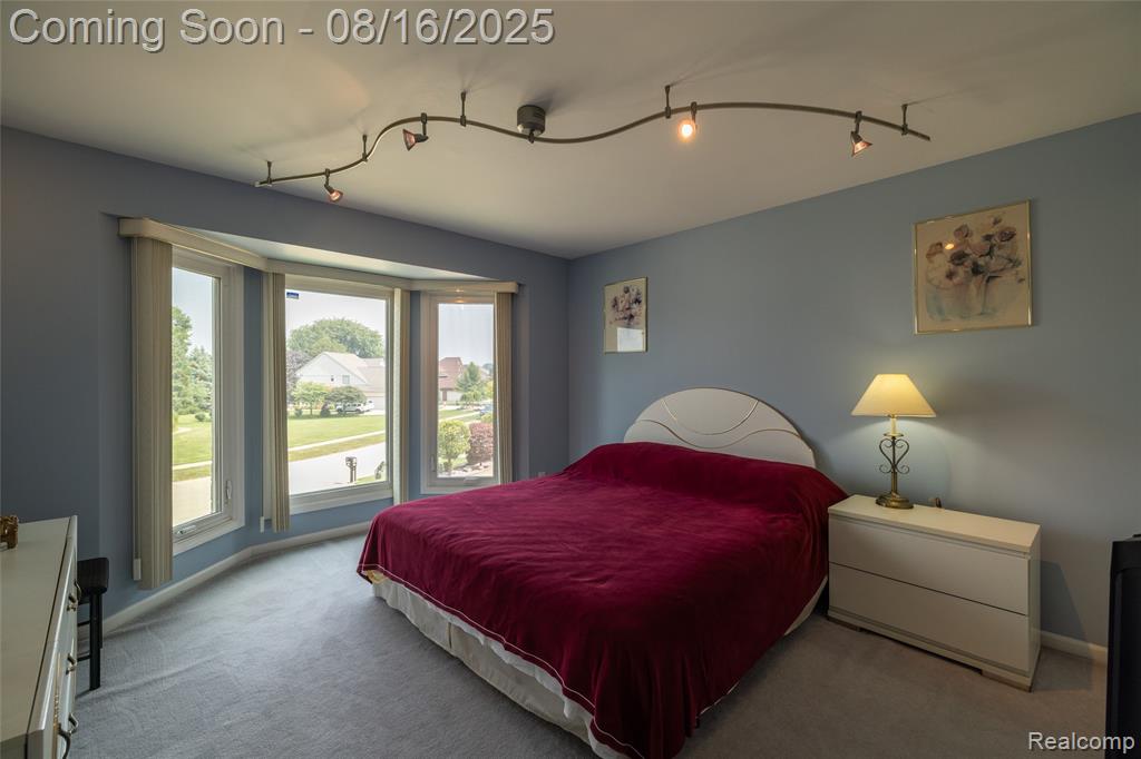 43281 Chester Drive, Sterling Heights, MI 48314 — Photo 31