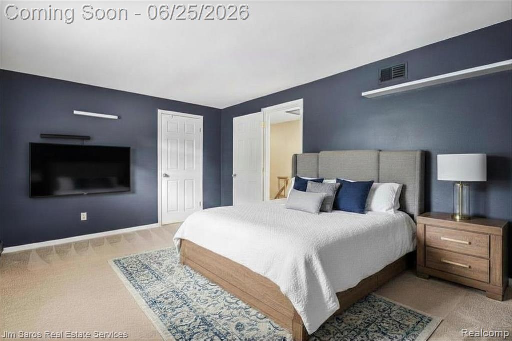 32807 Red Oaks Trail, Beverly Hills, MI 48025 — Photo 35