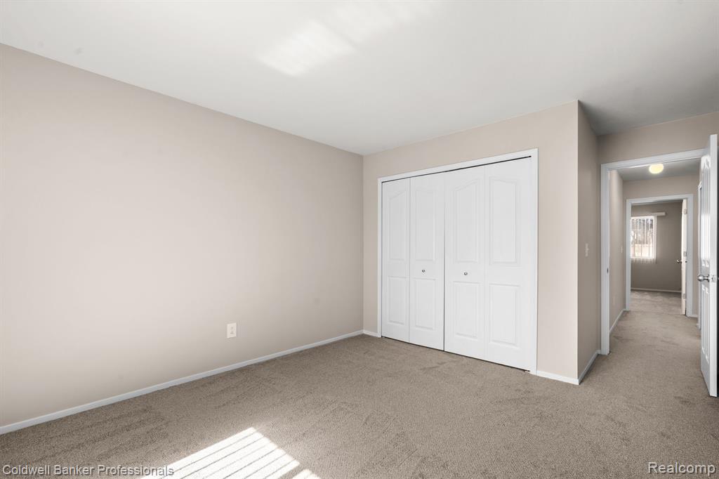 6769 QUAIL RUN Circle N, Westland, MI — Photo 27