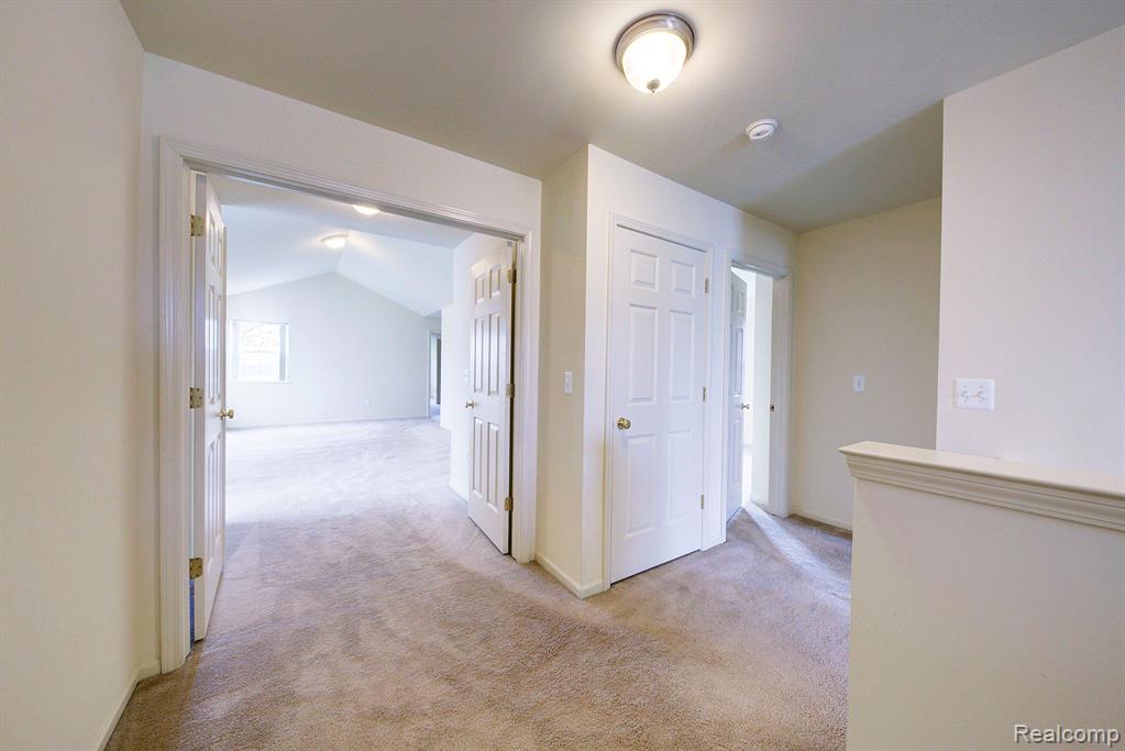 42551 Whitman Way, Novi, MI 48377 — Photo 18