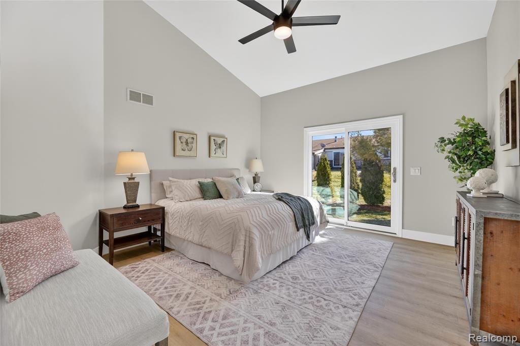 61019 Evergreen Court, South Lyon, MI 48178 — Photo 20