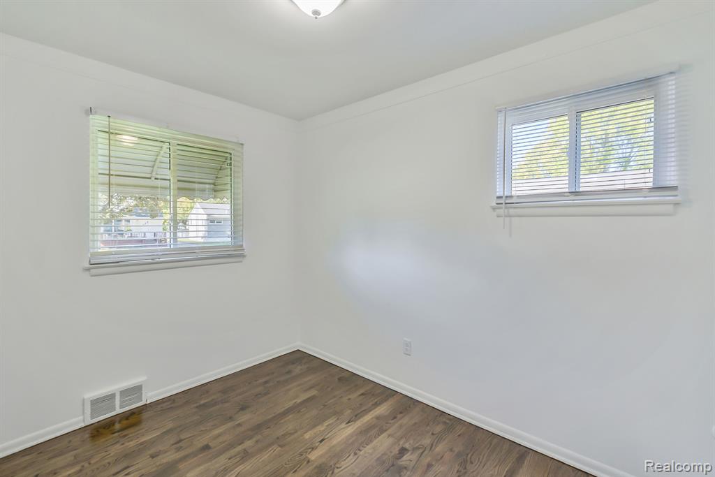1565 JAY Avenue, Ypsilanti, MI 48198 — Photo 19