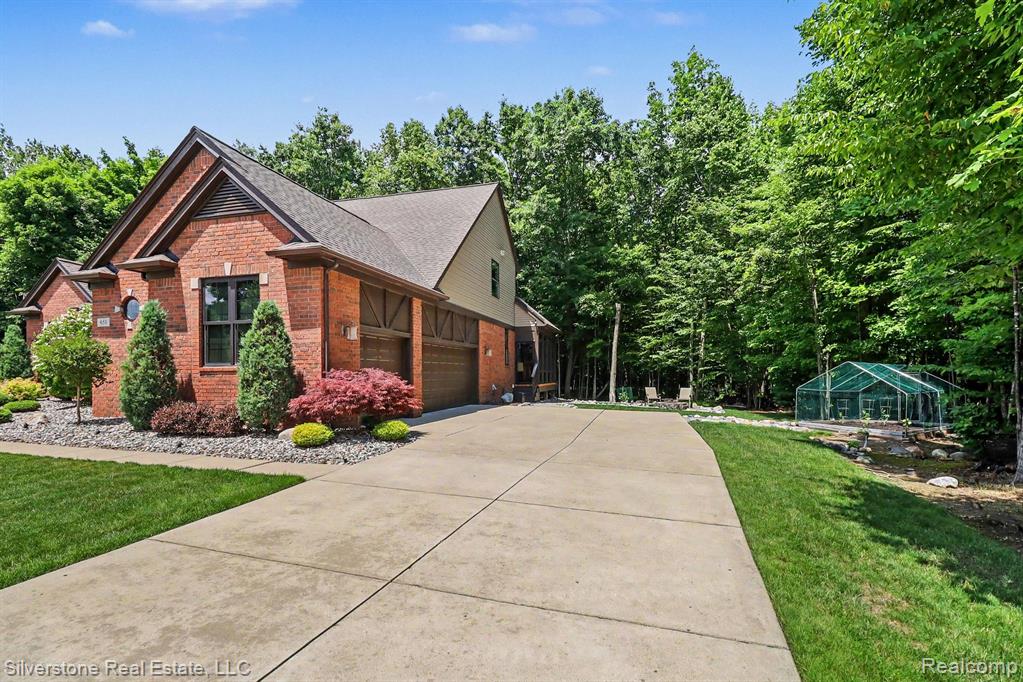 651 Wynstone Circle N, Oakland, MI — Photo 6