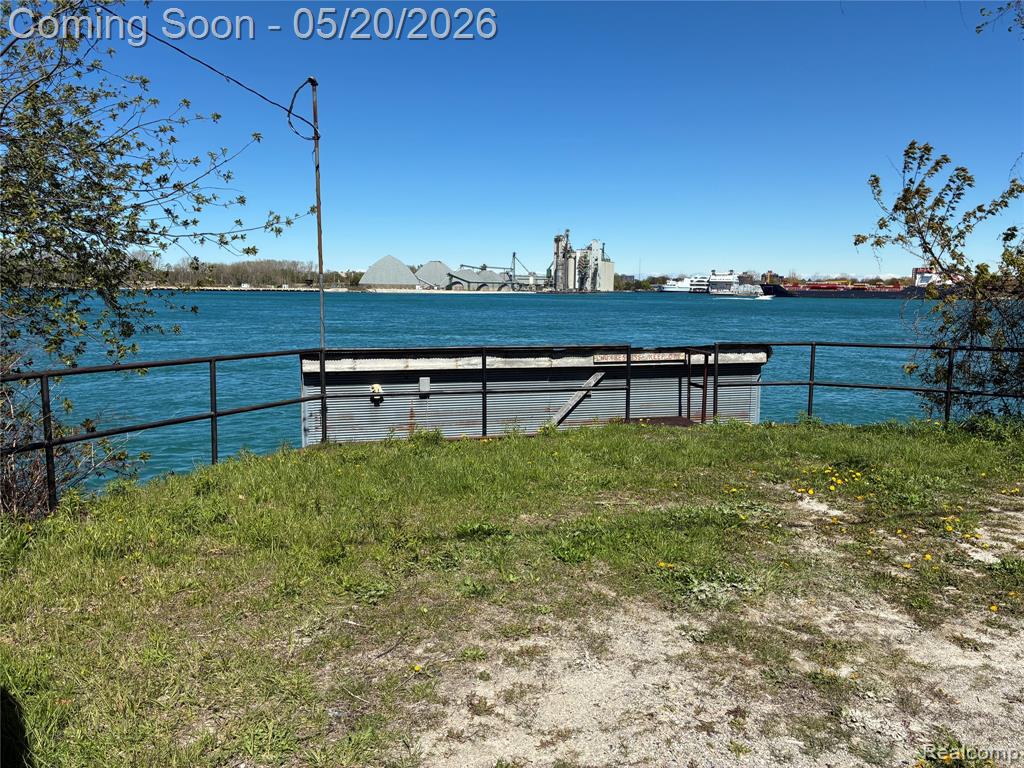 804 Merchant Street, Port Huron, MI 48060
