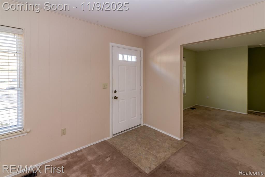 4909 Coventry Street, 287, Royal Oak, MI 48073 — Photo 9