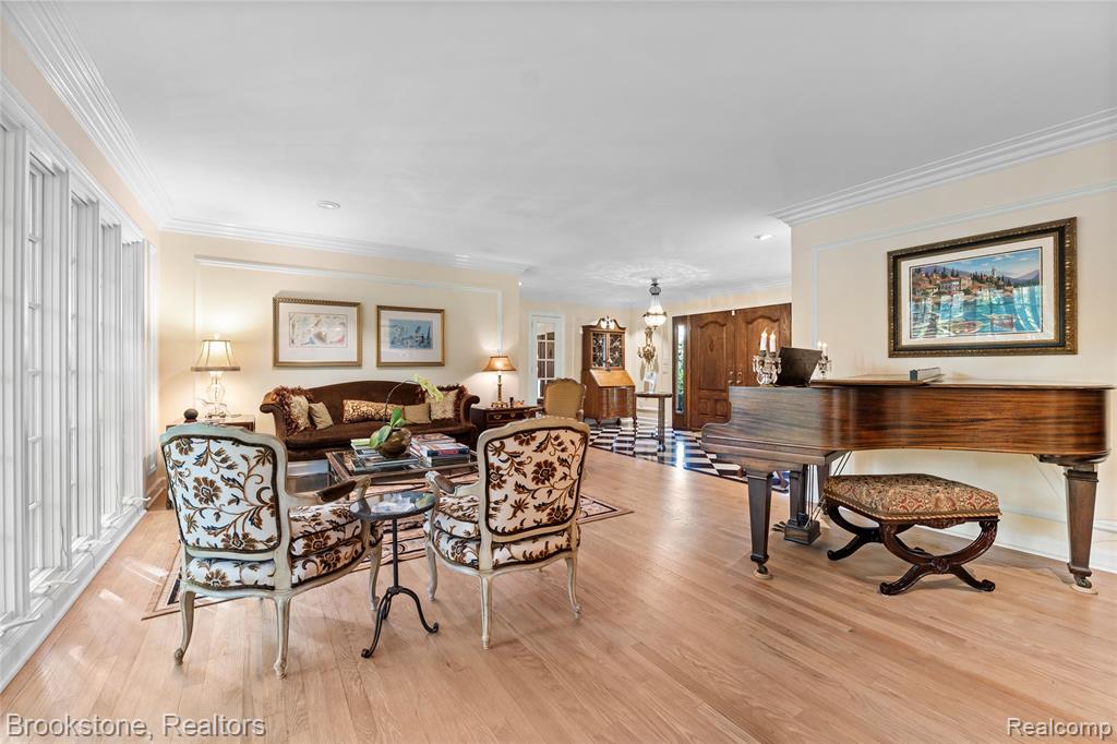 4083 Charing Cross Road, Bloomfield Hills, MI 48304 — Photo 6