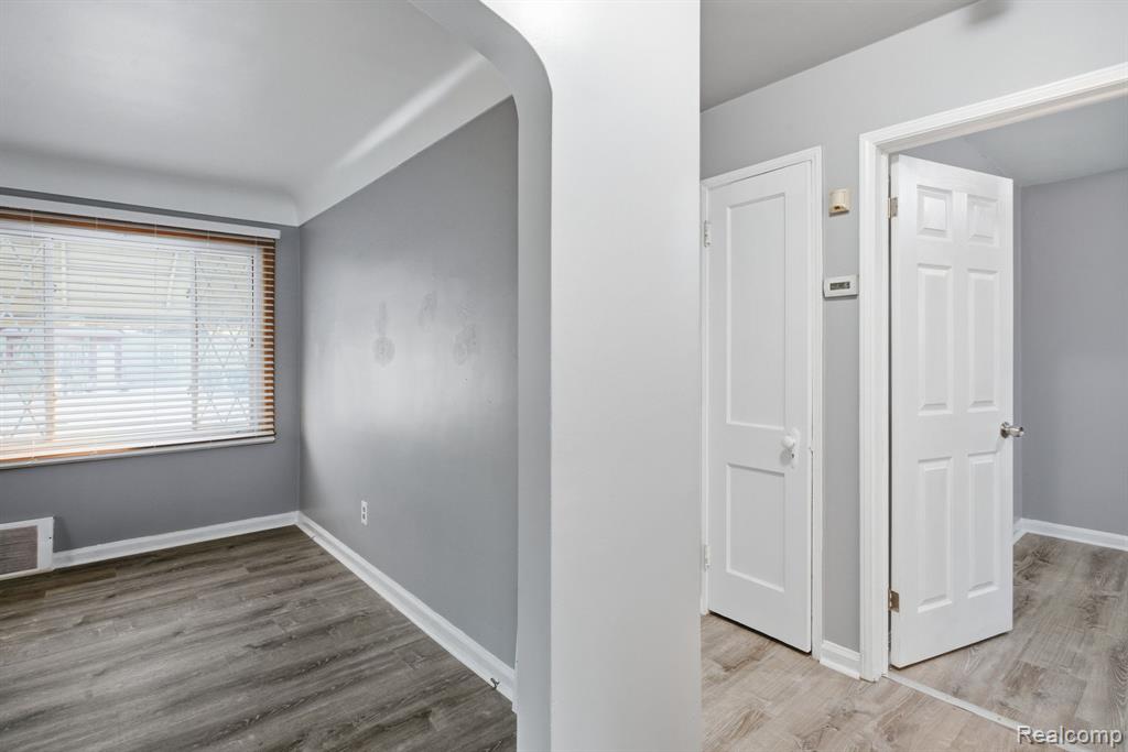 13116 Jobin Street, Southgate, MI 48195 — Photo 15