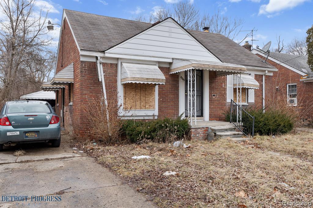 8865 GREENVIEW Avenue, Detroit, MI 48228 — Photo 2