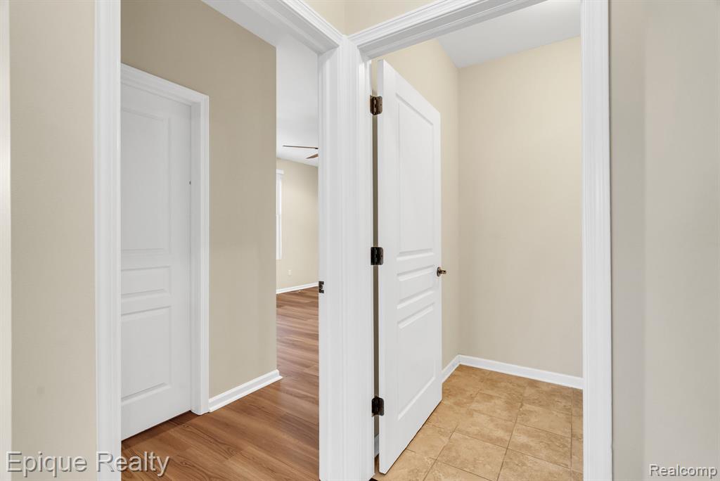 9415 Sand Hill Drive, Grand Blanc, MI 48439 — Photo 21
