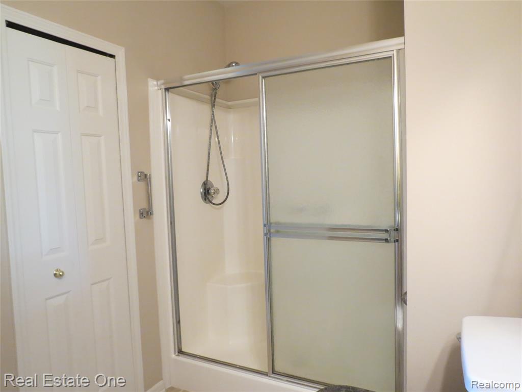 3153 Kneeland Circle, Howell, MI 48843 — Photo 16