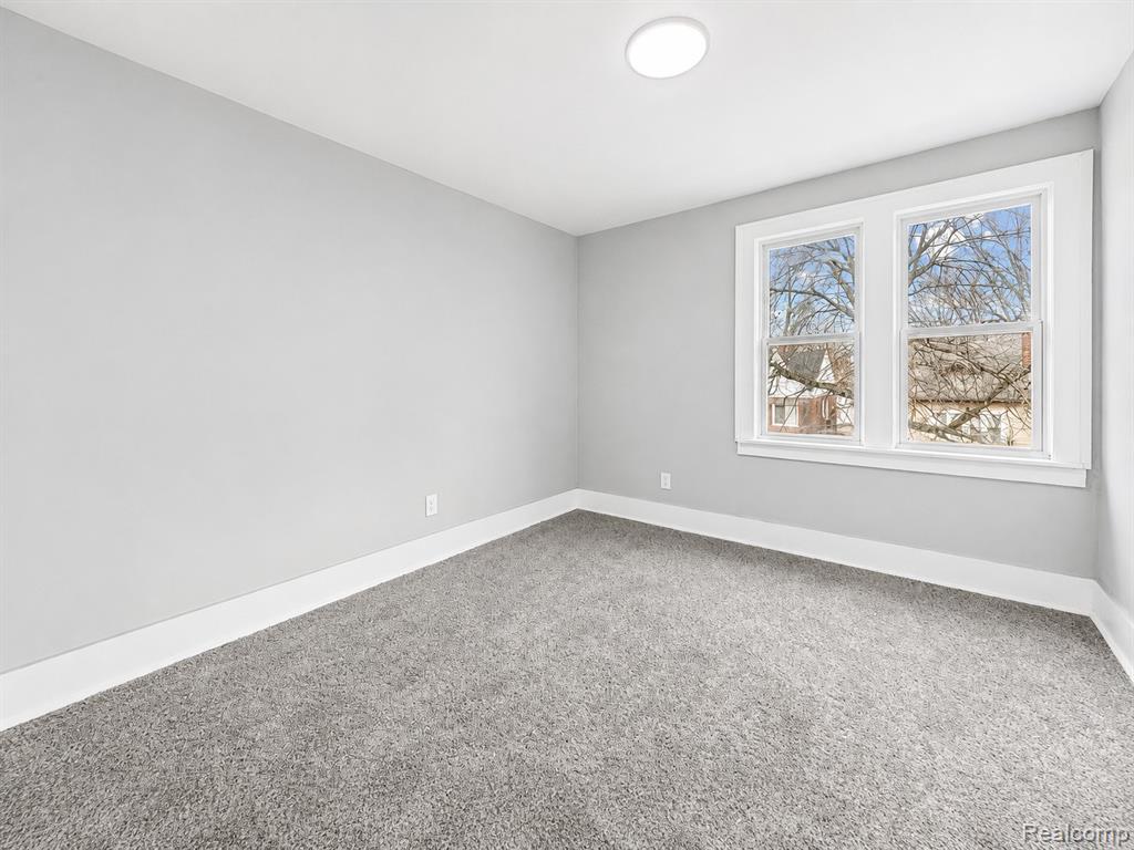 9175 Devonshire Road, Detroit, MI 48224 — Photo 15