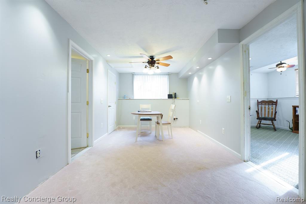 10065 REDHAWK, Perry, MI 48872 — Photo 19