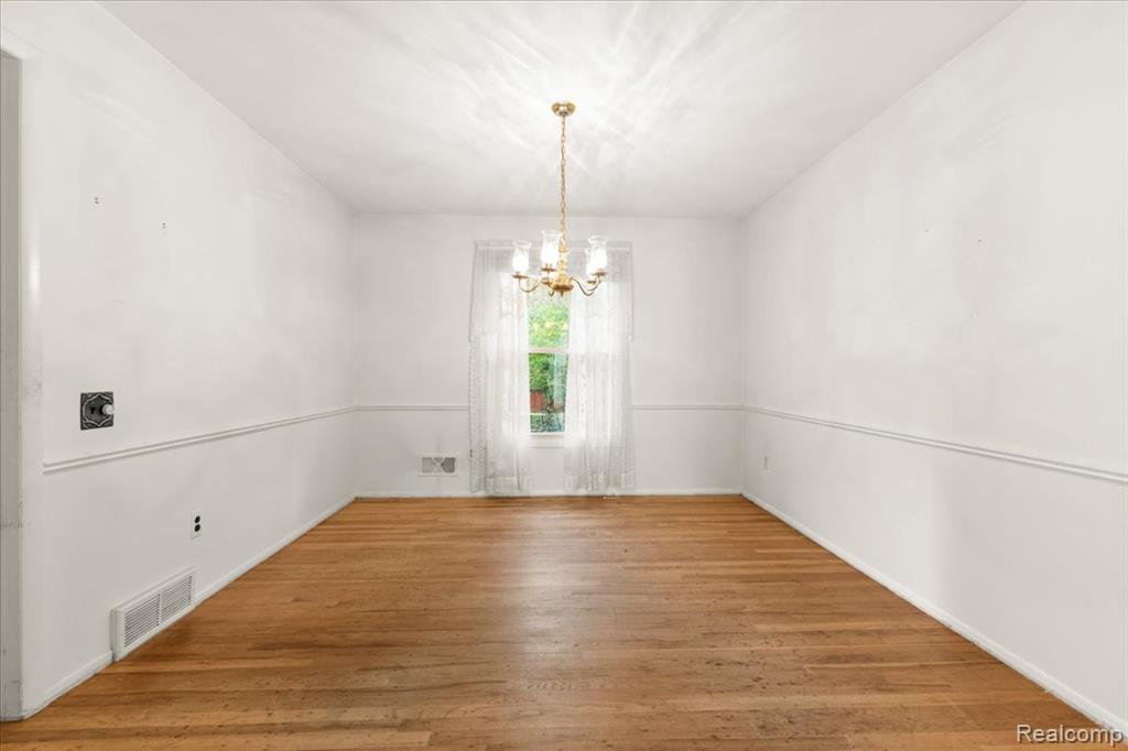 5710 Hobnail Circle, West Bloomfield, MI — Photo 16