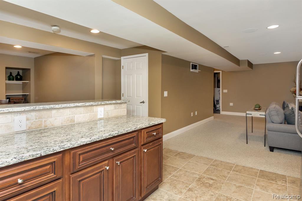 48850 FREESTONE Drive, Northville, MI 48168 — Photo 47