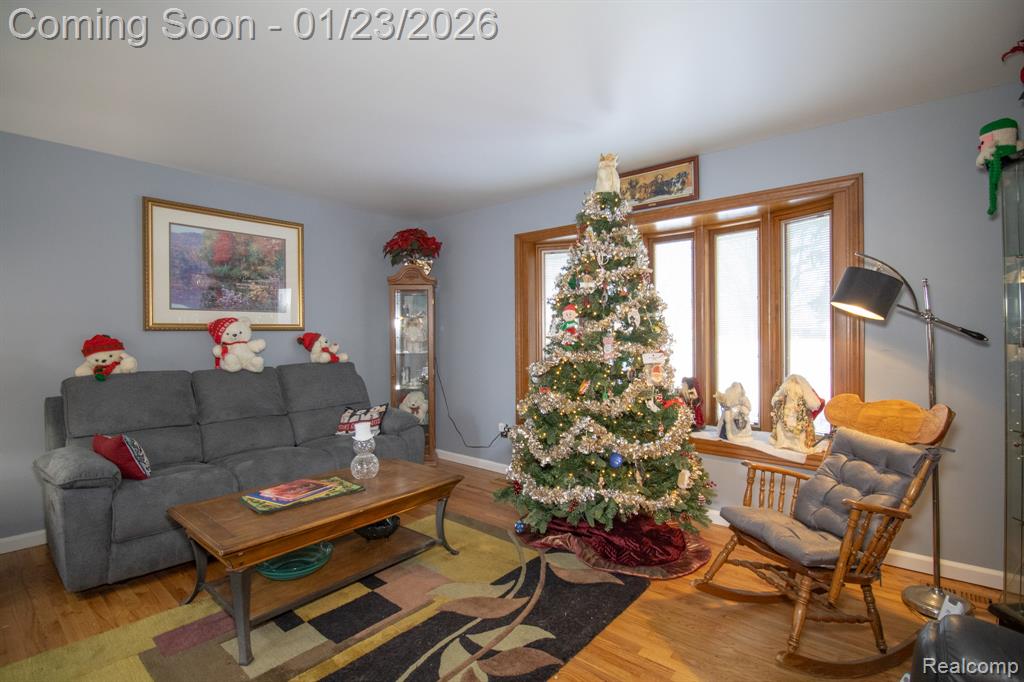 11367 Suffolk Drive, Southgate, MI 48195 — Photo 10