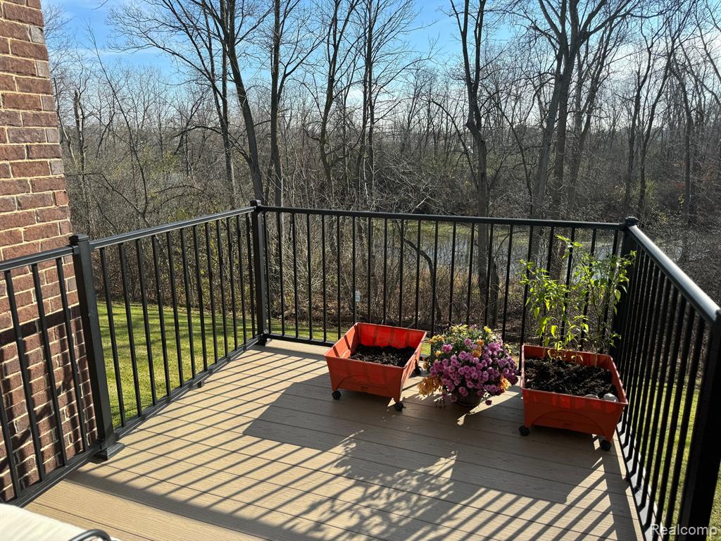 43595 CHANCELLOR Lane, Novi, MI — Photo 8