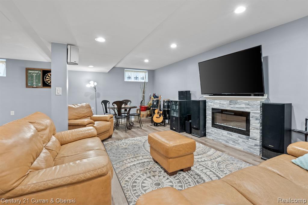 50580 MEANDER Drive, Macomb, MI 48042 — Photo 29