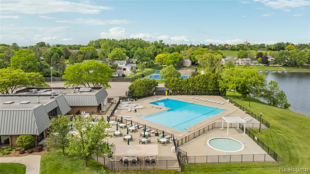 42683 Savoy Court, Northville, MI 48167 — Photo 50