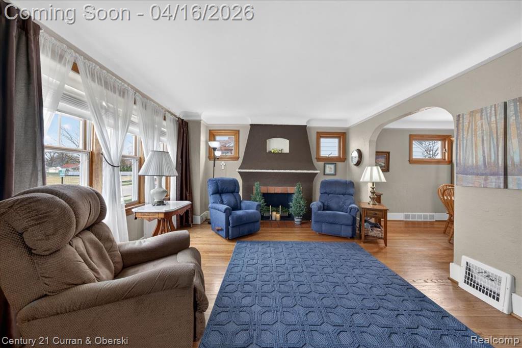 649 Phillips Avenue, Clawson, MI — Photo 9