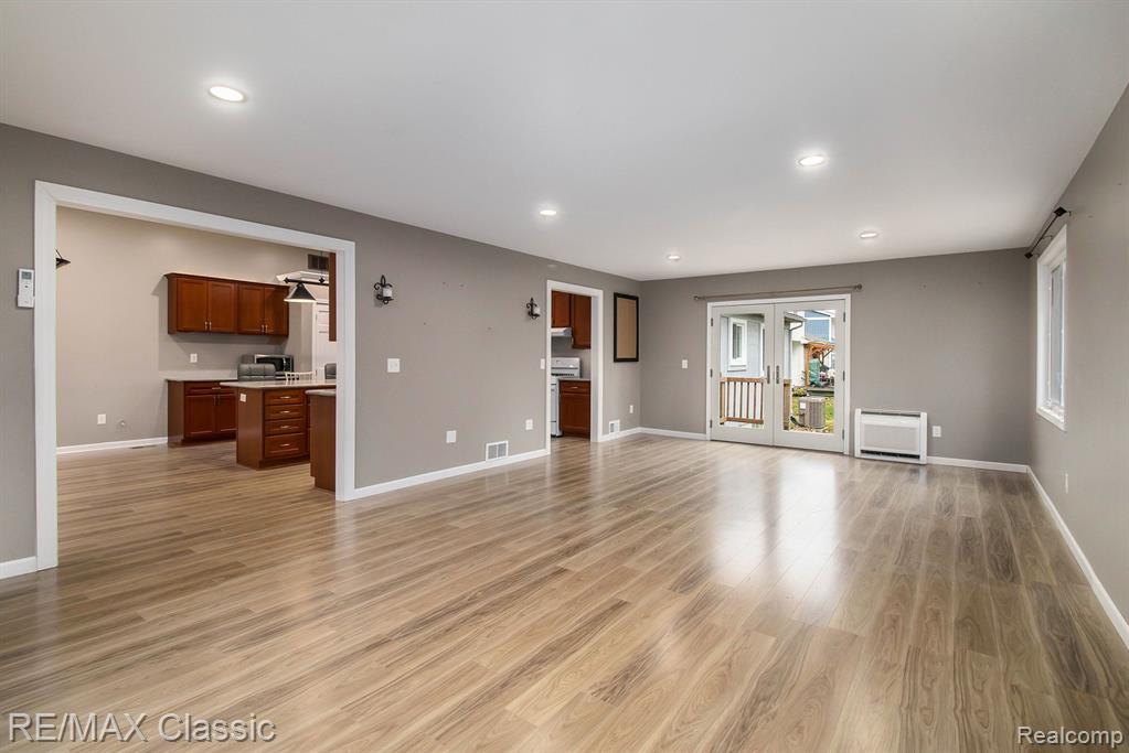 25714 BUCKMINSTER Drive, Novi, MI — Photo 8