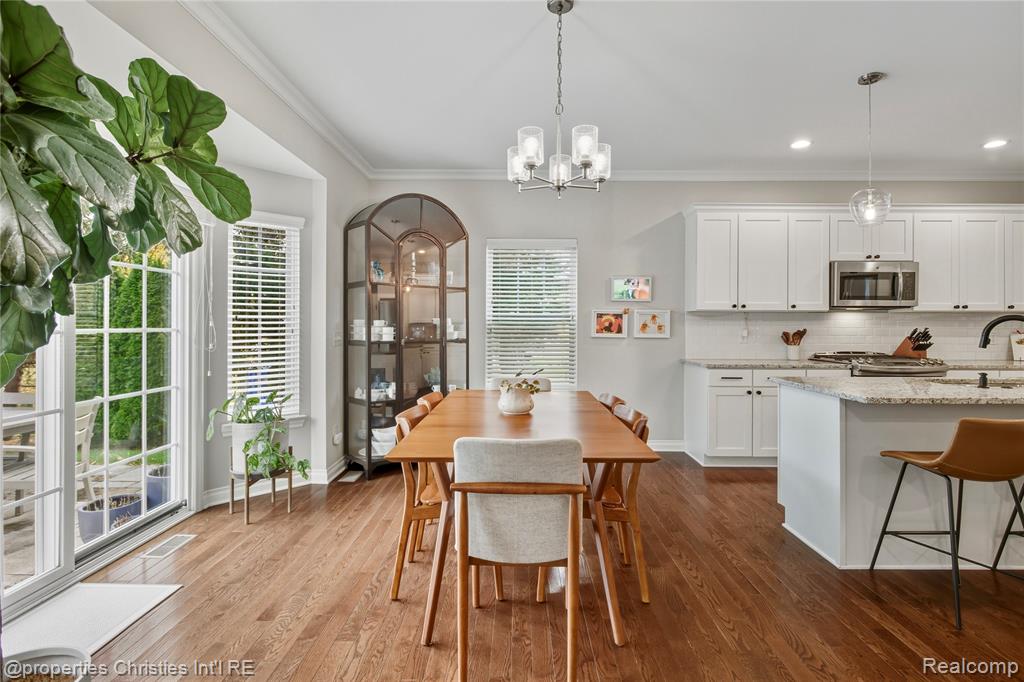9024 Elmhurst Avenue, Plymouth, MI 48170 — Photo 17