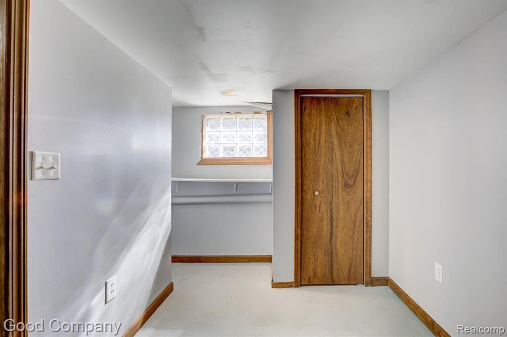 713 S Pleasant Street, Royal Oak, MI 48067 — Photo 38