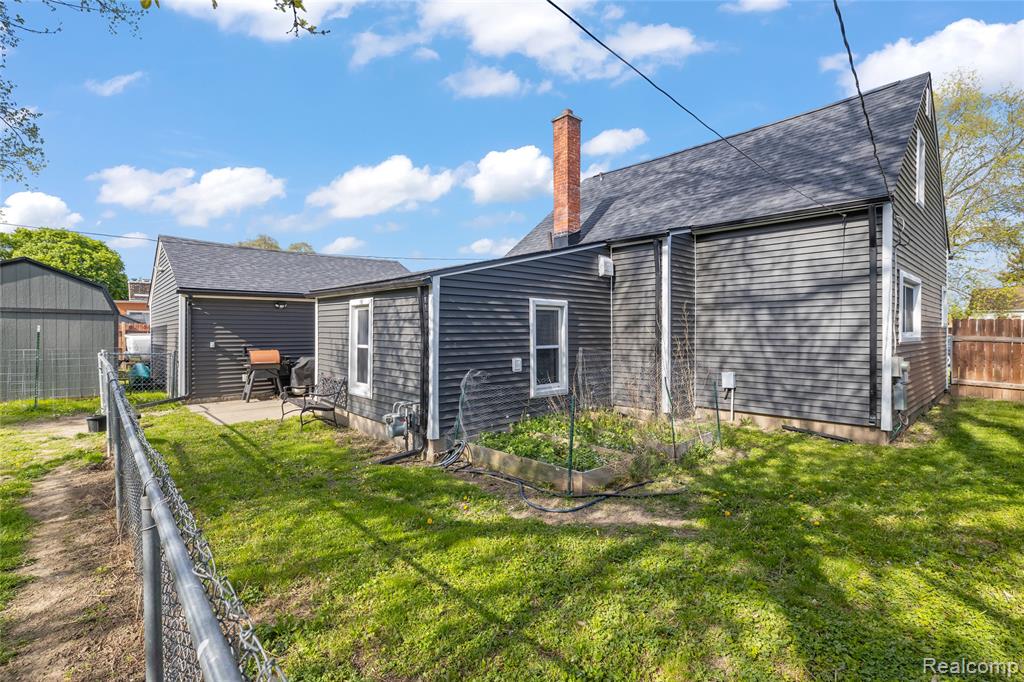 7011 Belton Street, Garden City, MI — Photo 6