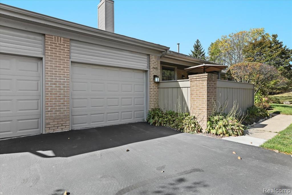 29485 Beau Ridge, Farmington Hills, MI 48331 — Photo 4