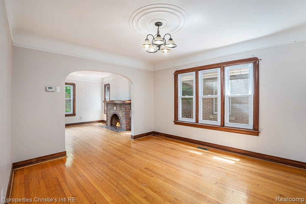 5115 YORKSHIRE Road, Detroit, MI 48224 — Photo 5