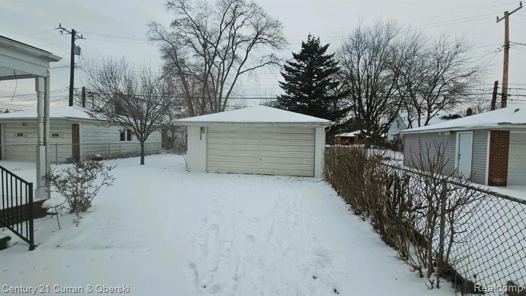 5649 N Lafayette Street, Dearborn Heights, MI 48127 — Photo 17
