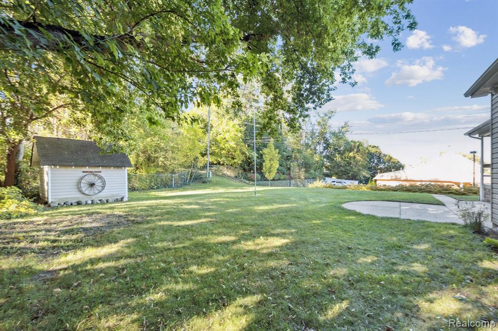 624 E Main Street, Brighton, MI 48116 — Photo 15
