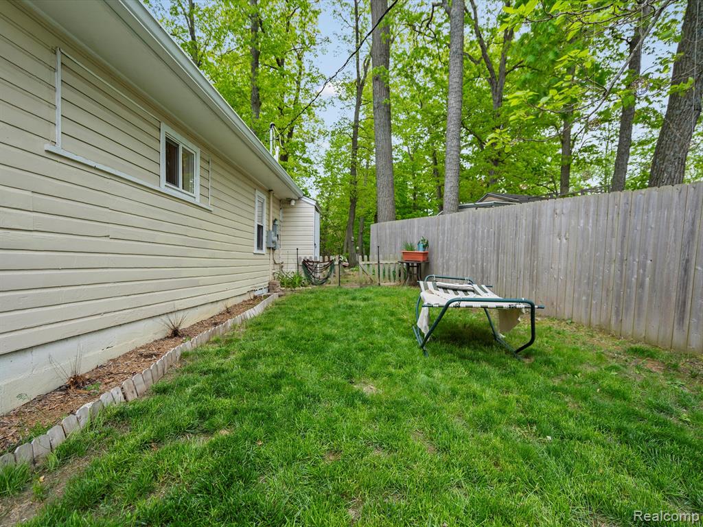 5332 WILDWOOD Drive, Howell, MI 48843 — Photo 13