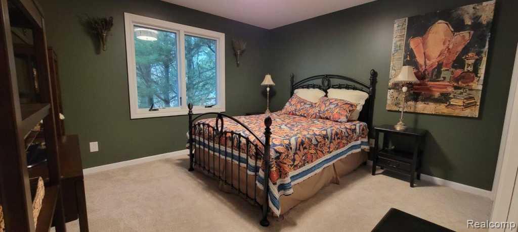 768 Shrewsbury Drive, Clarkston, MI 48348 — Photo 16