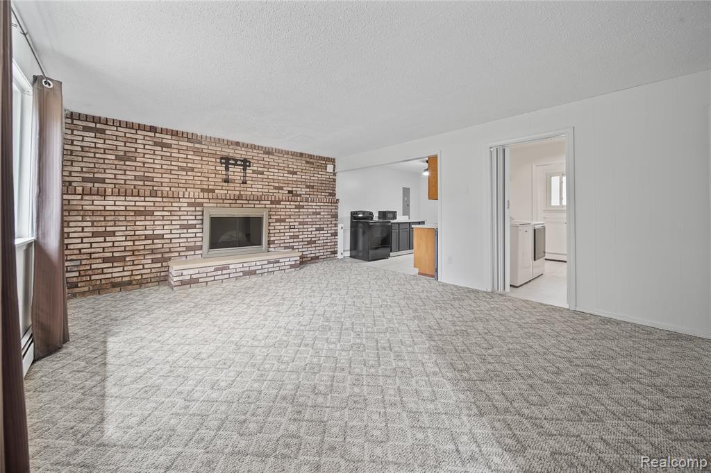 5461 E Holly Road, Holly, MI 48442 — Photo 23