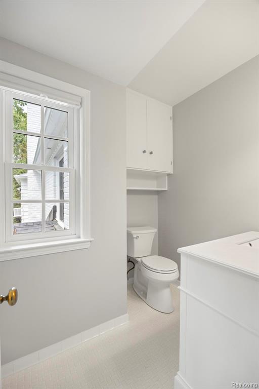 33 Oxford Boulevard, Pleasant Ridge, MI — Photo 47