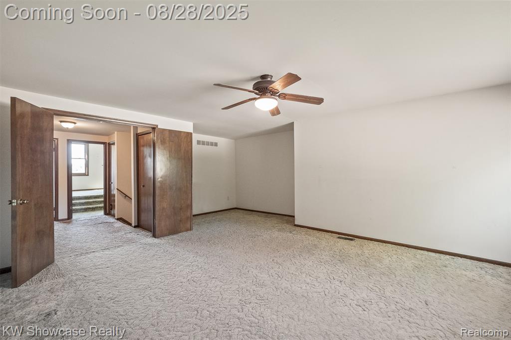 48150 Lake Valley Drive, Shelby Twp, MI 48317 — Photo 22