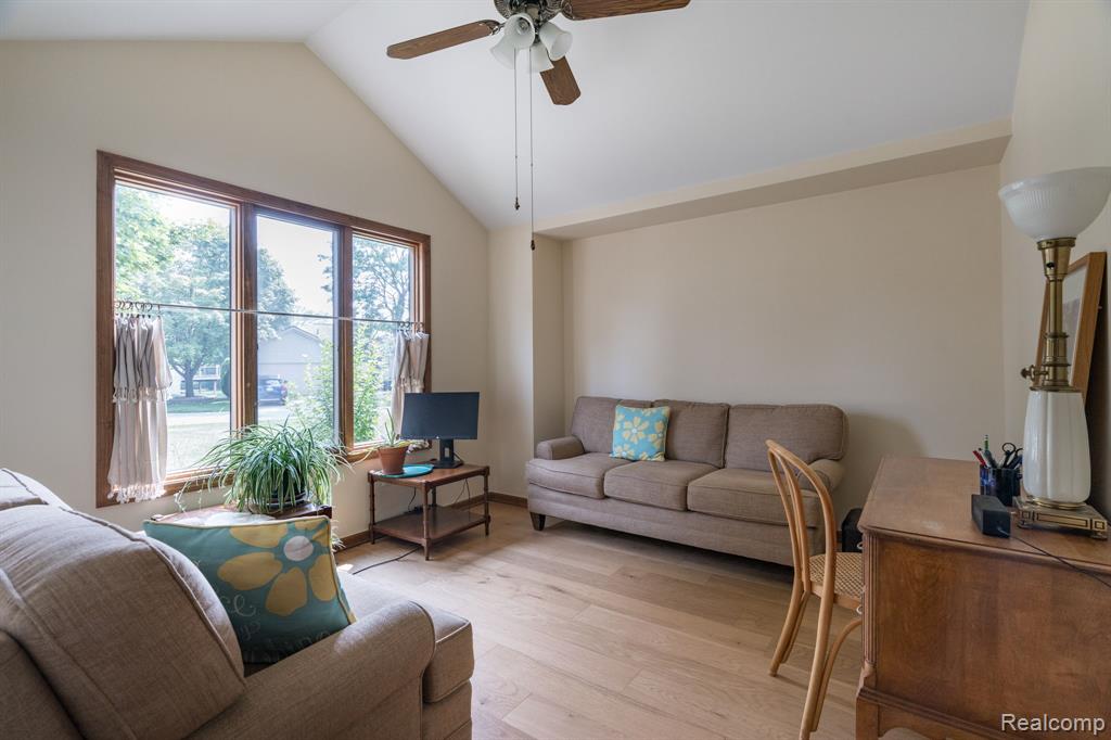 6821 Carriage Creek Drive, Washington, MI — Photo 5