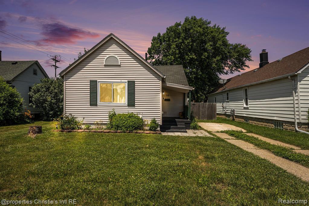 58 Yeamans Street, Mount Clemens, MI 48043 — Photo 2