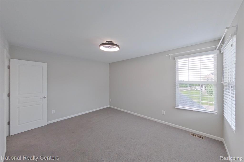58180 Jonagold Lane, New Hudson, MI 48165 — Photo 52
