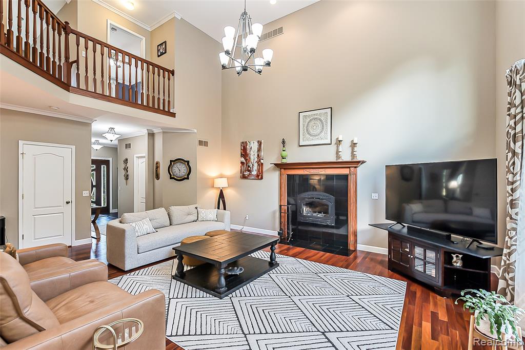 61121 Kocher Drive, South Lyon, MI 48178 — Photo 9
