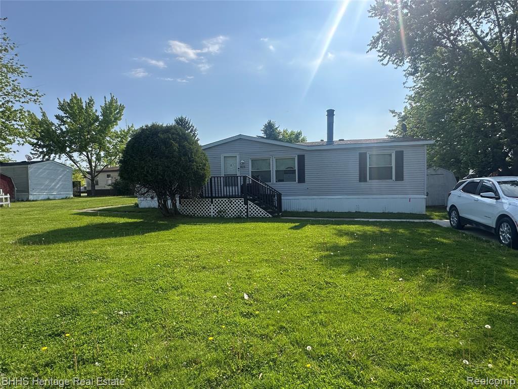 823 Linden, Fowlerville, MI 48836 — Photo 16