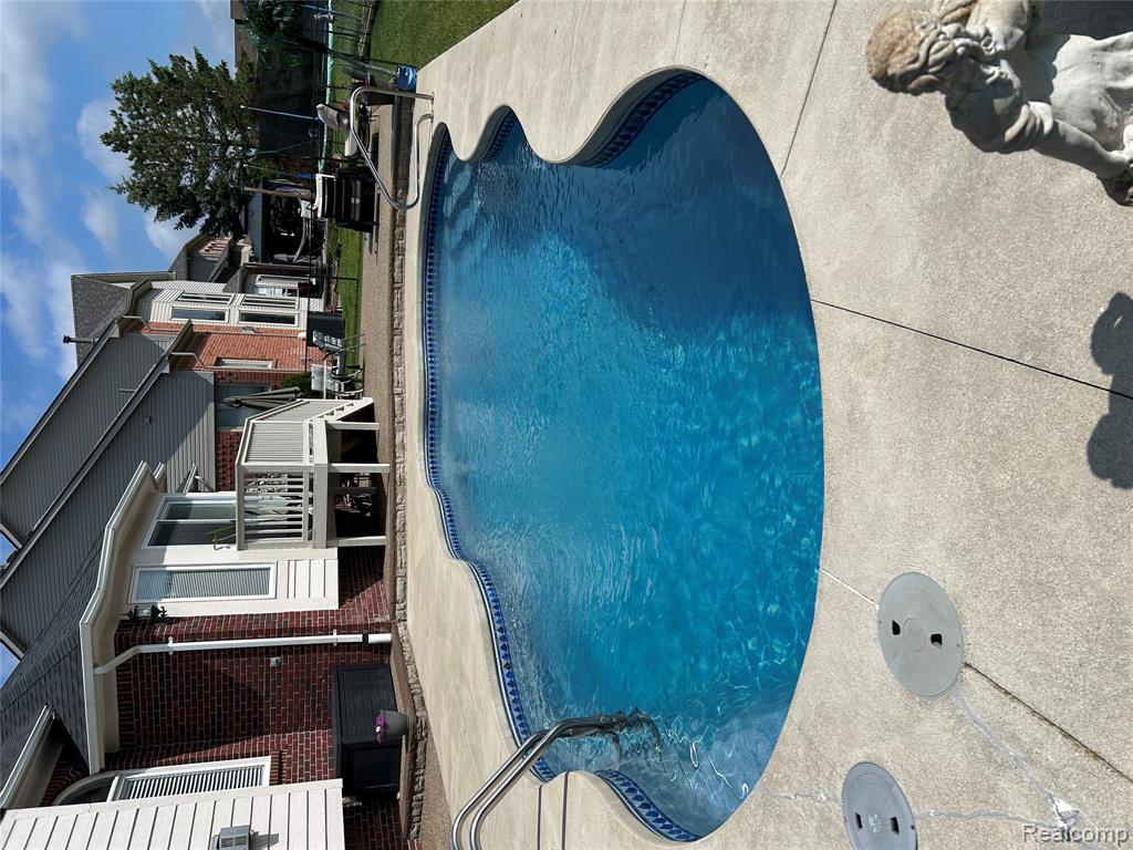 56334 Birkdale Drive, Macomb, MI 48042 — Photo 9