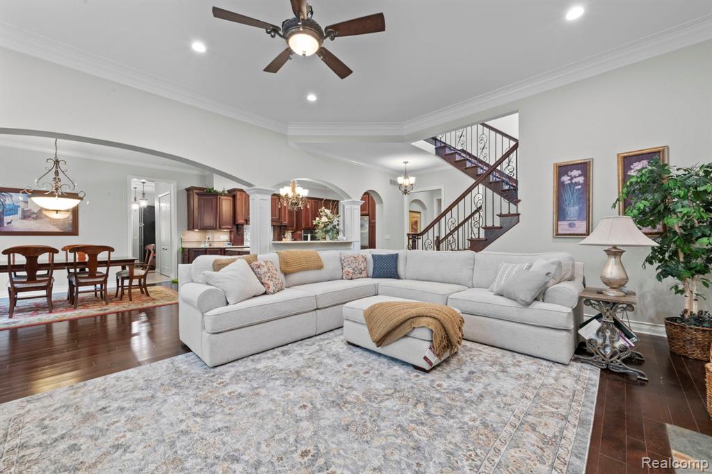 56555 Hartley Drive W, Shelby Twp, MI 48316 — Photo 16
